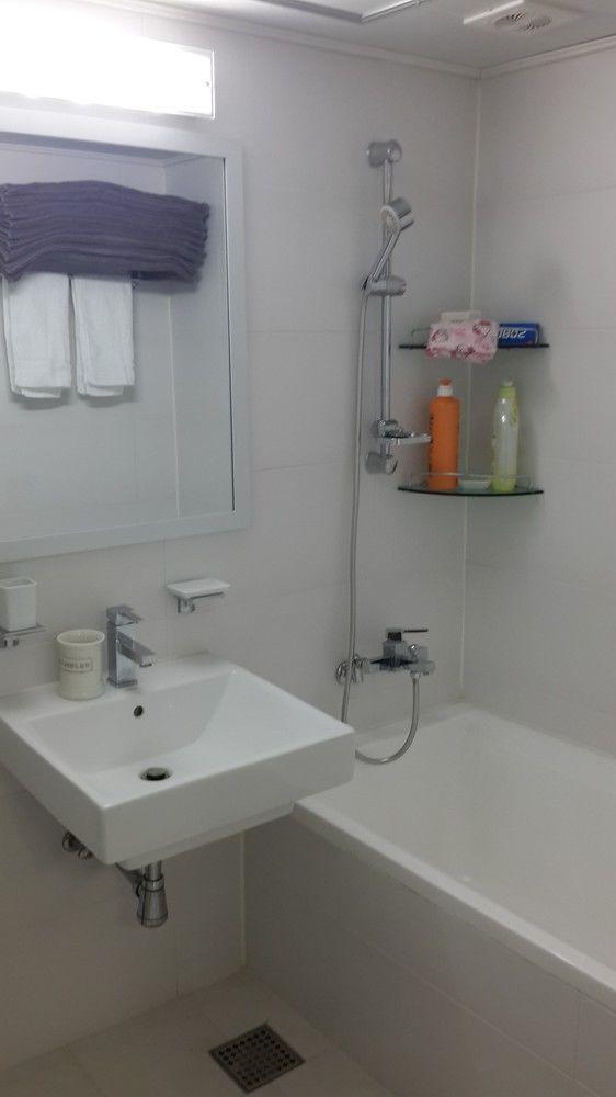 Hotel Spacious In 2*
