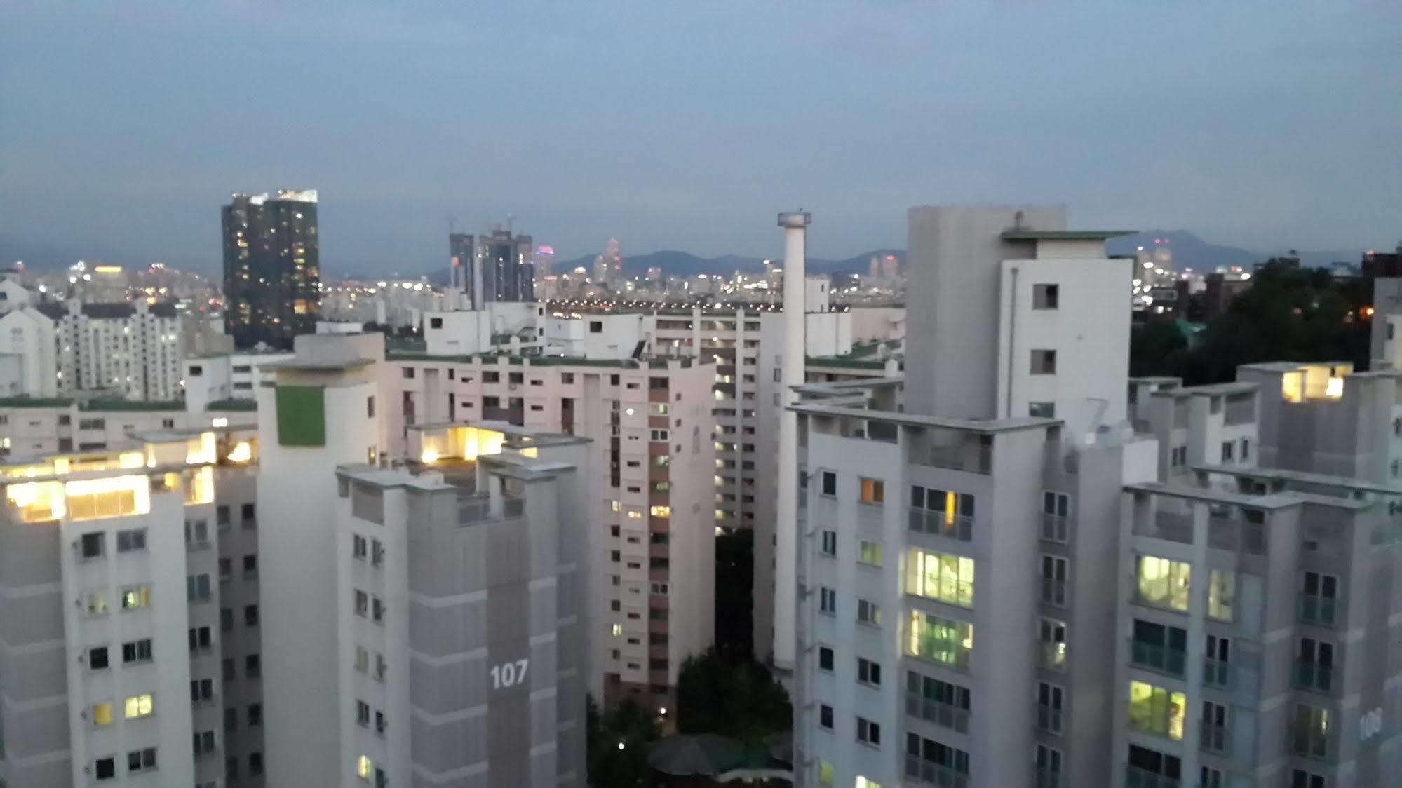 Spacious In Hotel Seoul